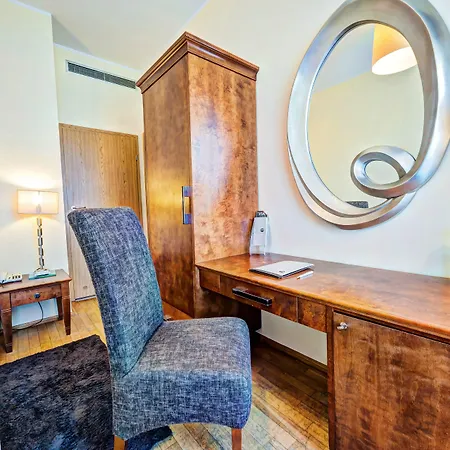 Lägenhetshotell Don Prestige 4*