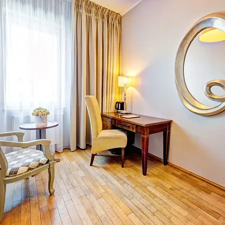 Lägenhetshotell Don Prestige Poznań