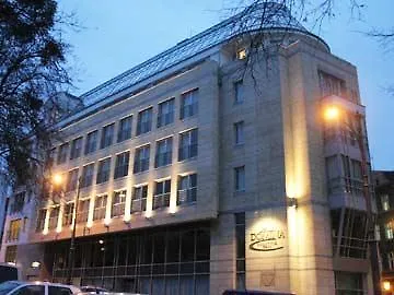 Don Prestige Lägenhetshotell Poznań
