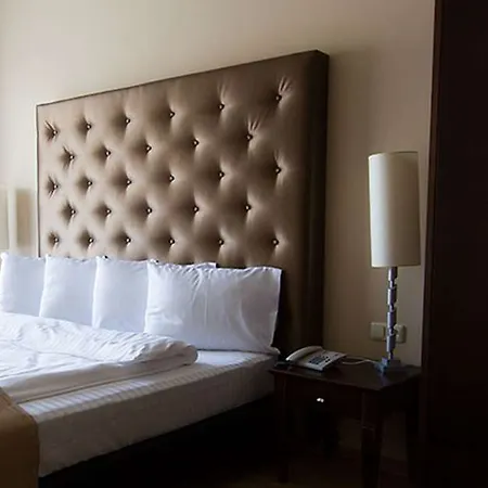 Don Prestige Lägenhetshotell 4*